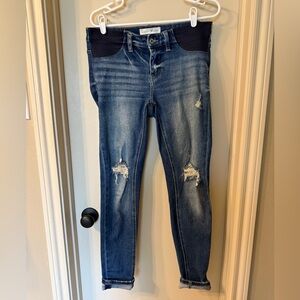 Kan Can Maternity distressed jeans 9/28